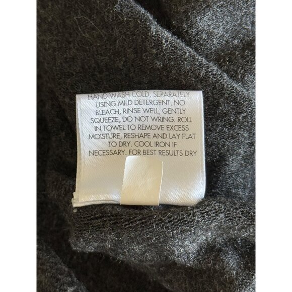 Eileen Fisher Women's Hooded Knit Sweater Tunic Poncho Italian Yarn Charcoal M/L - Picture 8 of 8